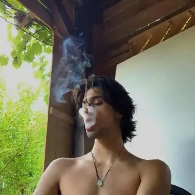 袁纪颖 袁纪颖